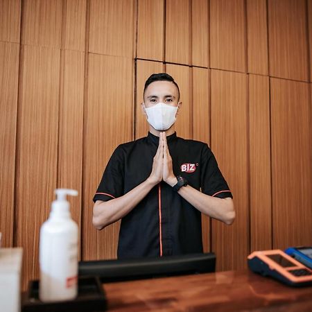 Biz Hotel City Center 암본 외부 사진