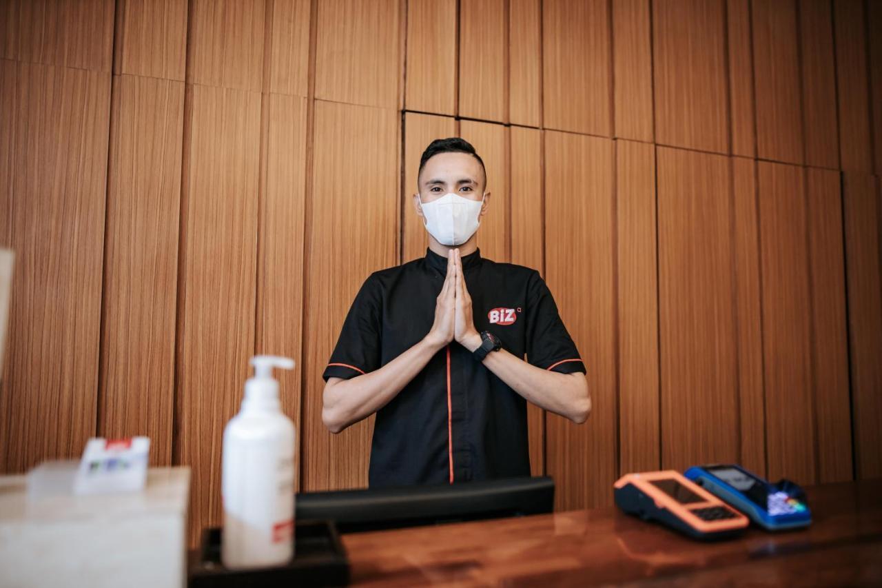 Biz Hotel City Center 암본 외부 사진