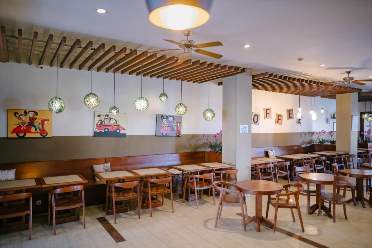 Biz Hotel City Center 암본 외부 사진
